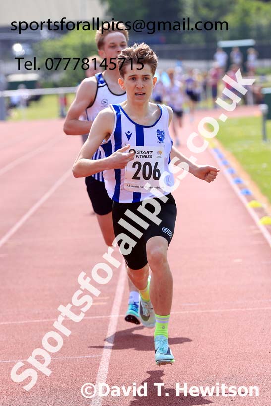 Boys Under-15s 800 metres, 2024 North Eastern Track and Field Champs., Middlesbrough.  Photo: David T. Hewitson/Sports for All Pics